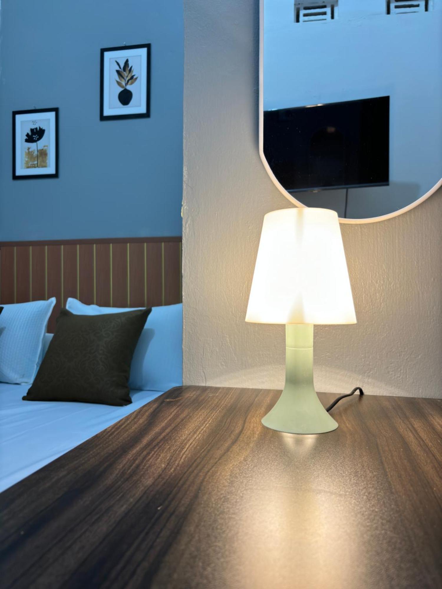 Jogja Day Inn Yogyakarta Dış mekan fotoğraf